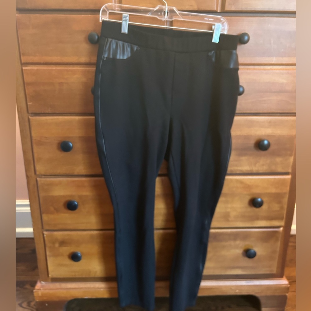 Ellen Tracy black ponte legging with faux leather trim, size women’s med…